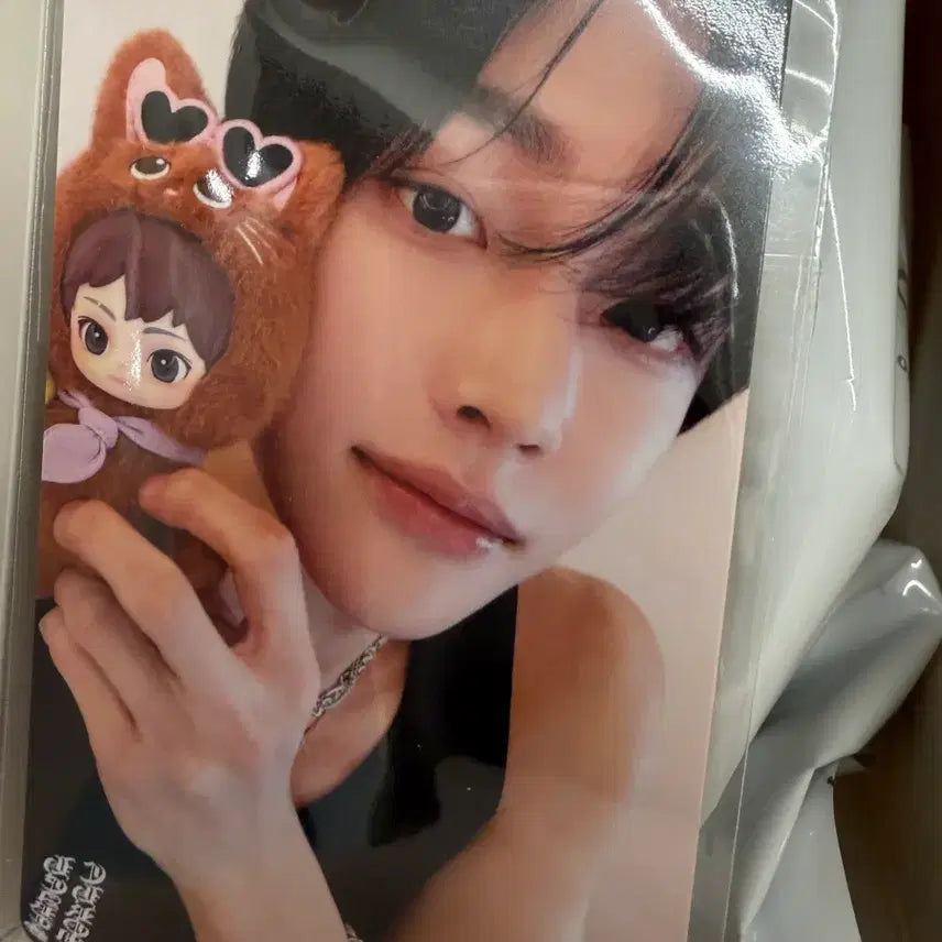 [BUNJANG] Pop Mart RIIZE Fluffy Doll Keychain Secret (Wonbin) + Photocard Set / 팝마트 라이즈 플러피 인형 키링 시크릿 (원빈) +포토카드 세트