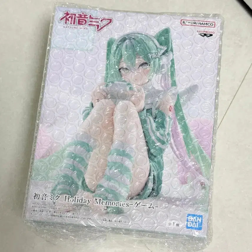[BUNJANG] Holiday Miku Sealed Figure / (미개봉) 홀리데이 미쿠 피규어 팝니다~