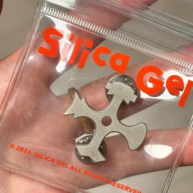 [BUNJANG] Silica Gel Symbol Badge / 실리카겔 심볼 뱃지