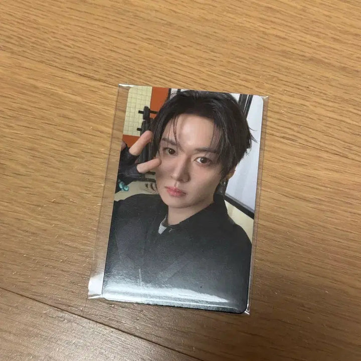 [BUNJANG] Stray Kids SKZ THIS&amp;THAT Fanshop POB Leeknow Photocard / 스트레이키즈 스키즈 디스앤댓 팬즈샵 미공포 리노 straykids skz this&amp;that fans shop pc leeknow