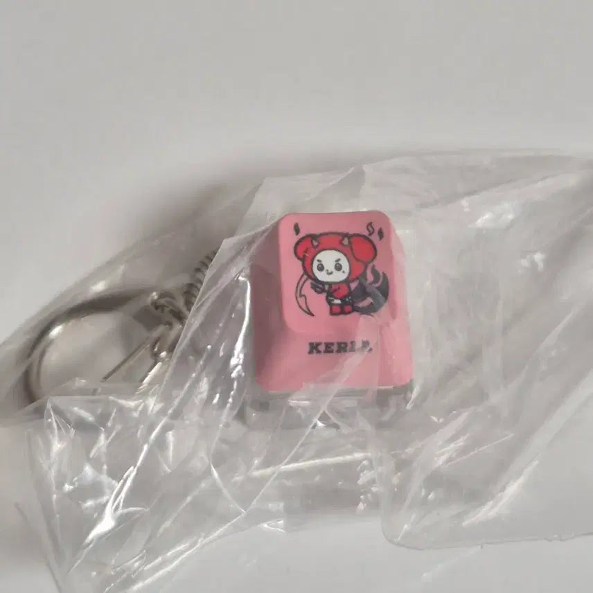 [BUNJANG] T1 Keria Hot Stuff Collaboration Random Keycap / T1 티원 홈그라운드 홈그 hot stuff 케리아 keria 키캡 키링 판매