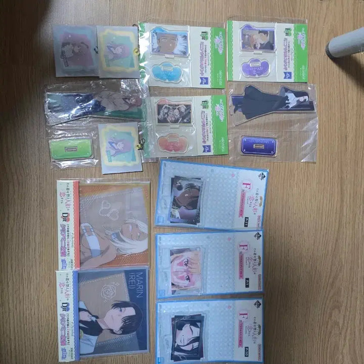 [BUNJANG] My Dress-Up Darling Merchandise Bundle Set / 급처) 그 비스크돌은 사랑을 한다 굿즈 판매 일괄