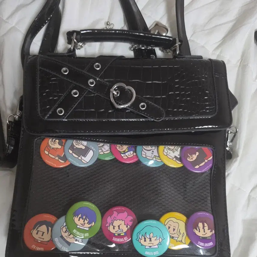 [BUNJANG] Charisma House Full Set Badge + Ita Bag / 카리스마 하우스 뱃지 전원 일괄+이타백