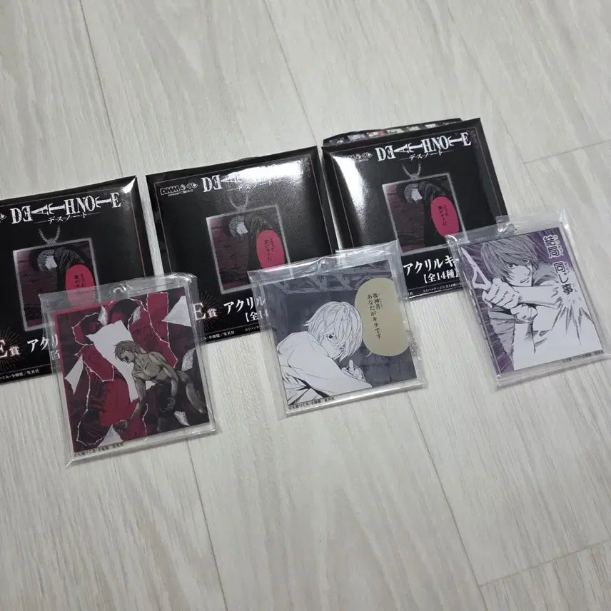 [BUNJANG] Death Note Light &amp; Near Acrylic Keychain Bundle Set (Ichiban Kuji) / [데스노트] E상 라이토 / 니아 아크릴 키링 3개 일괄 (쿠지 / 제일복권)
