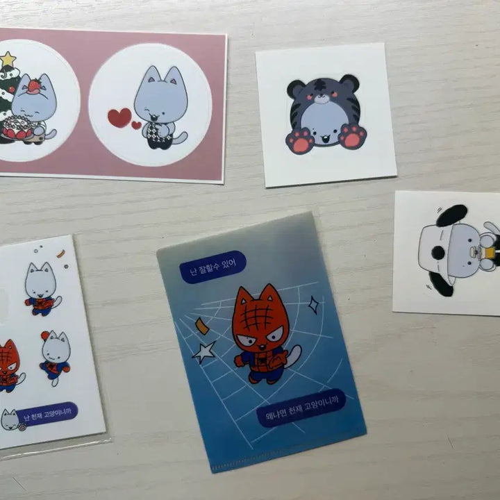 [BUNJANG] The Boyz Juyeon Stickers / 주연 스티커판매합니다 쥬파이더맨도잇어요