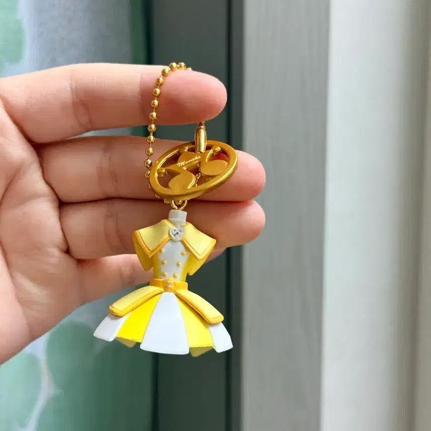 [BUNJANG] Remy Yellow Ribbon Gacha Keyring / 레미 엘로우 리본 가챠