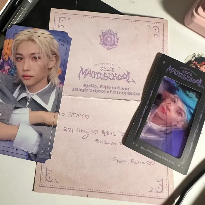 [BUNJANG] Stray Kids Felix Magic School Admission Notice Set Official Goods / 편지봉투X)스트레이키즈 필릭스 매직스쿨 입학통지서 세트 공식굿즈