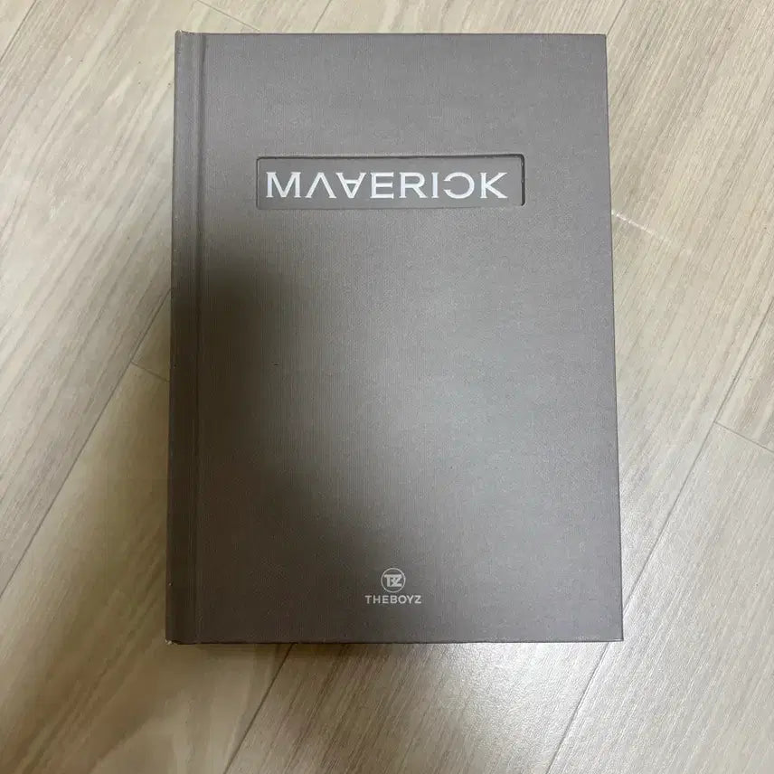 [BUNJANG] THE BOYZ Maverick Album / 더보이즈 THE BOYZ MAVERICK 앨범