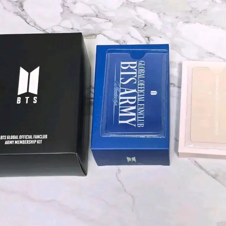 [BUNJANG] BTS ARMY Membership Kit Set (3 types) Sealed Bundle Set / 방탄 아미 멤버십 키트 3종 미개봉 일괄 양도