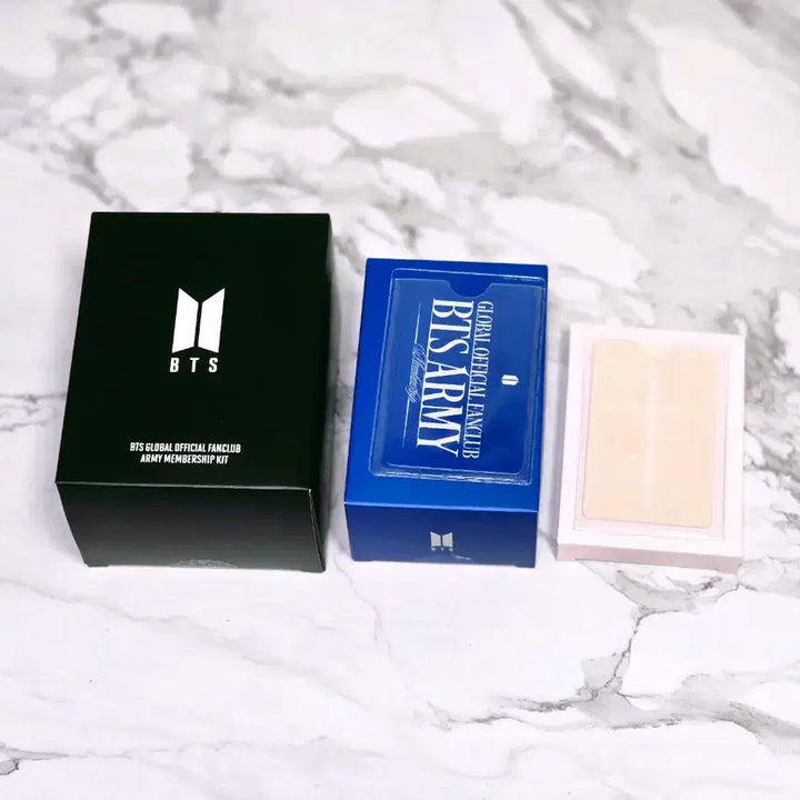 [BUNJANG] BTS ARMY Membership Kit Set (3 types) Sealed Bundle Set / 미개봉) 방탄 아미 멤버십 키트 3종 미개봉 일괄 양도