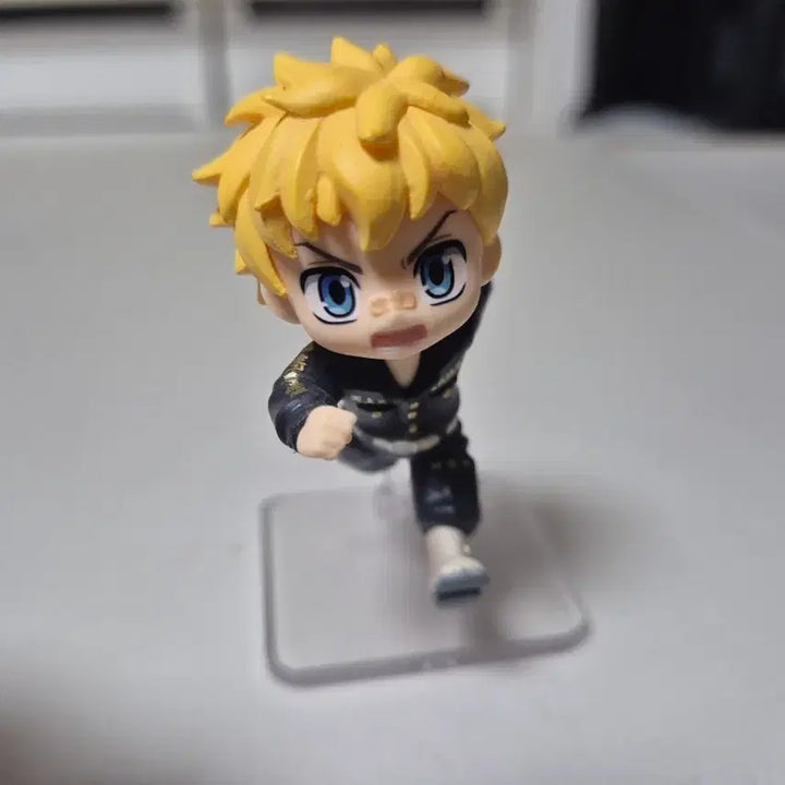 [BUNJANG] Tokyo Revengers Hanagaki Takemichi Acrylic Shelf Action Figure / 도리벤  하나가키 타케미치 아크릴 선반 액션 피규어 판매