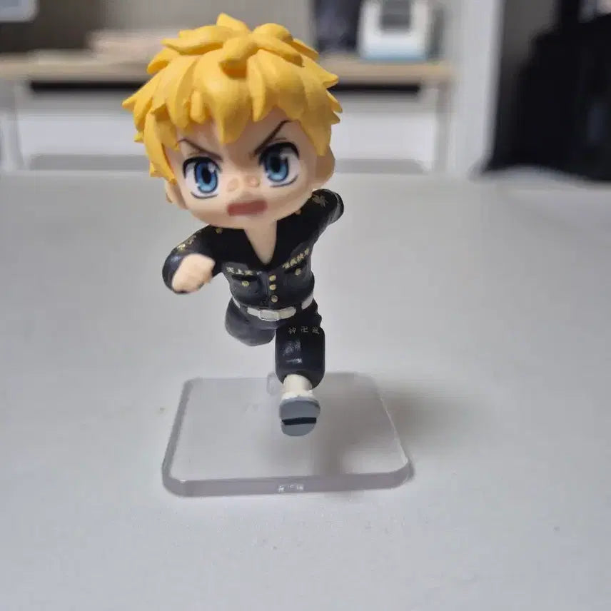 [BUNJANG] Tokyo Revengers Hanagaki Takemichi Acrylic Shelf Action Figure / 도리벤  하나가키 타케미치 아크릴 선반 액션 피규어 판매