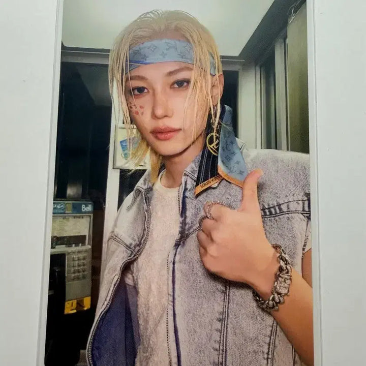 [BUNJANG] Stray Kids Felix THIS &amp; THAT POP-UP Store T-Shirt Photocard / 스트레이 키즈 필릭스 디스앤댓 팝업1차 티셔츠 포카