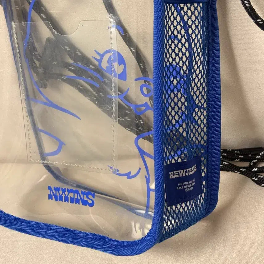 [BUNJANG] NewJeans Rabbit Mini Crossbody Bag Clear / 뉴진스 토끼 미니 크로스바디백 클리어