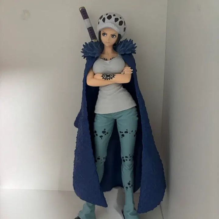 [BUNJANG] One Piece Glitter &amp; Glamours Trafalgar Law Change Figure / 원피스 피규어 GLITTER&amp;GLAMOURS 트라팔가 로우 CHANGE