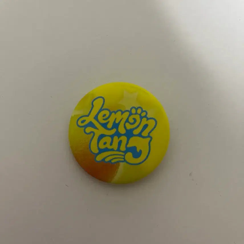 [BUNJANG] HaToHa Popup Entrance Badge / 하투하 팝업 입장 뱃지