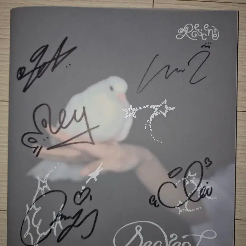 [BUNJANG] RESCENE Dearest Deja Vu Signed Album / 리센느 Dearest 데자부 친필 싸인 앨범