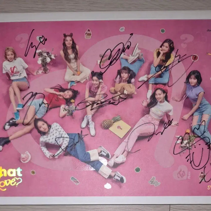 [BUNJANG] Twice What is Love? Album Signed / 트와이스 What is Love? 앨범 친필 싸인반 포카X