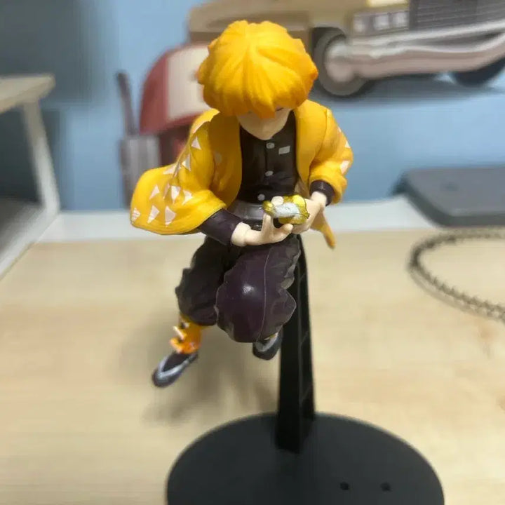 [BUNJANG] Zenitsu Figure / 젠이츠 피규어