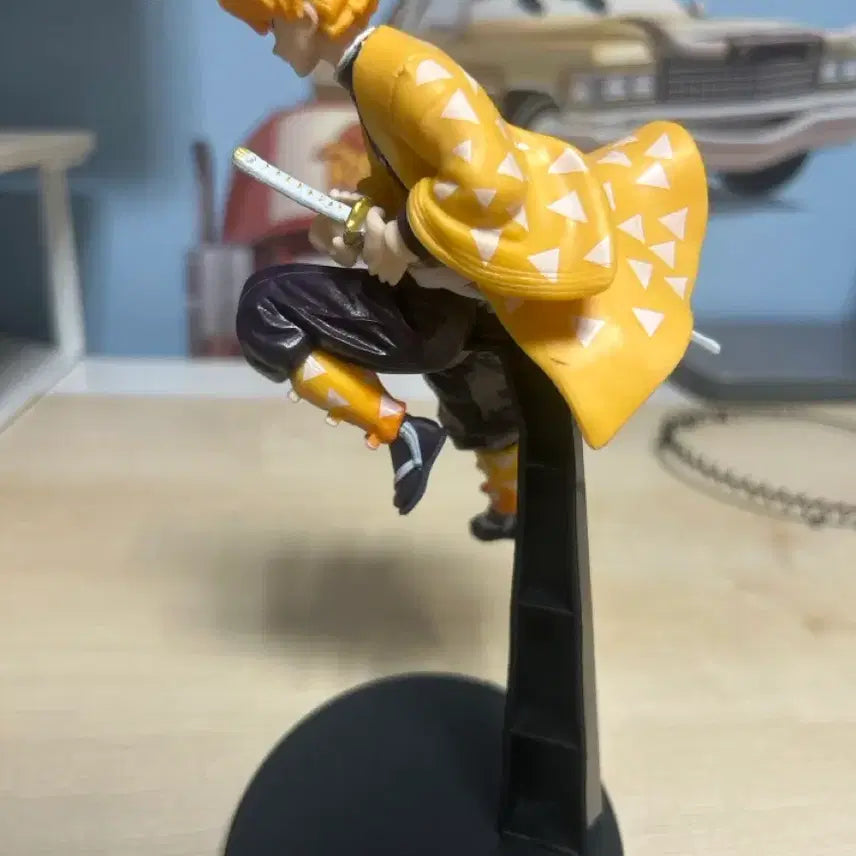 [BUNJANG] Zenitsu Figure / 젠이츠 피규어