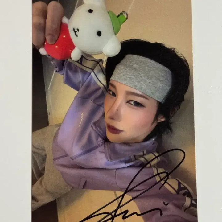 [BUNJANG] X:LOV Rui Autographed Photocard / 엑스러브 xlov 루이 rui 싸인포카