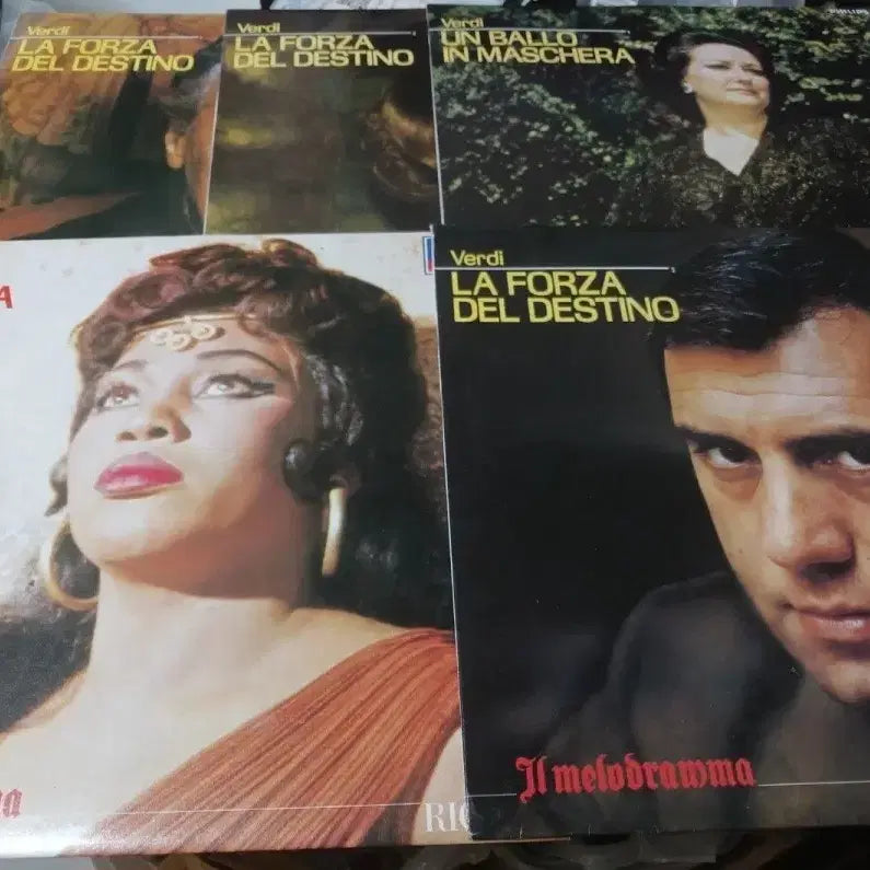 [BUNJANG] Verdi Opera 5 LP Box Set / 베르디 오페라 LP 5장 세트예요