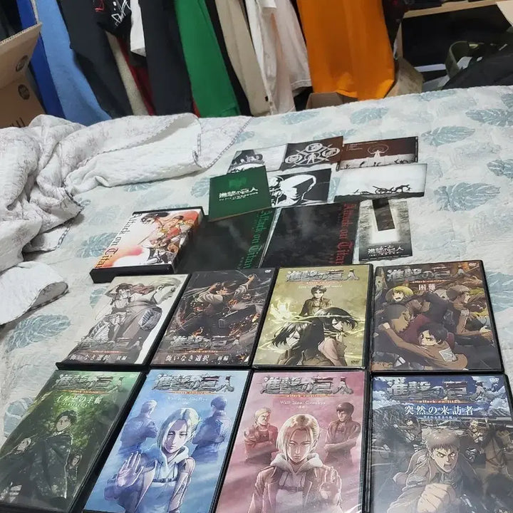 [BUNJANG] Attack on Titan DVD 8 Booklet Bundle / 진격의거인 DVD 8 책자일괄 금액입니다