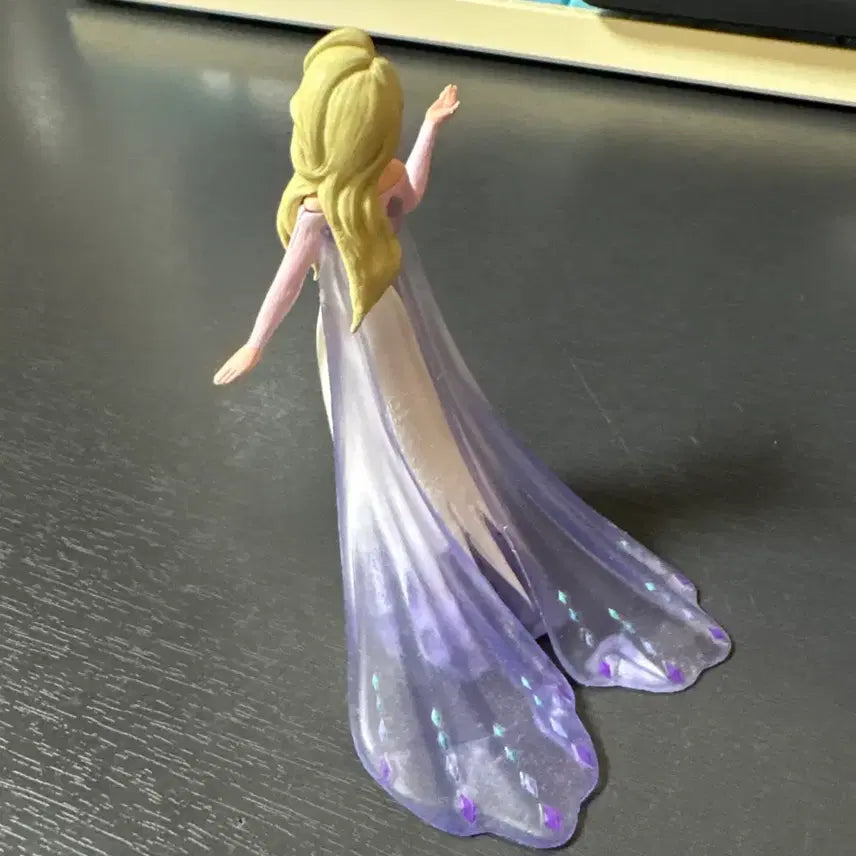 [BUNJANG] Disney Frozen Elsa Figure / 겨울왕국 엘사 피규어
