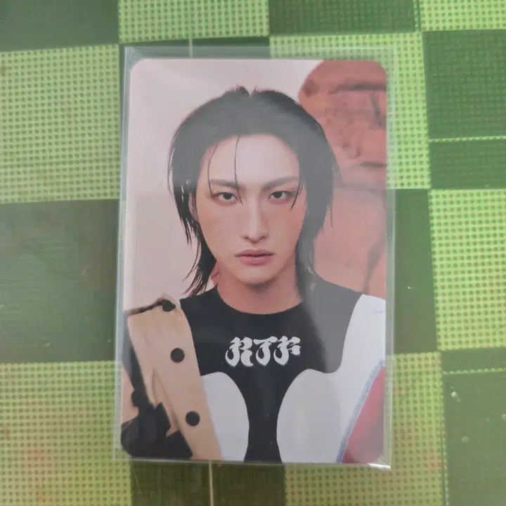 [BUNJANG] ATEEZ Seonghwa Aniteez in Treasure Photocard / 에이티즈 성화 애니티즈 인 트레져 포카 양도