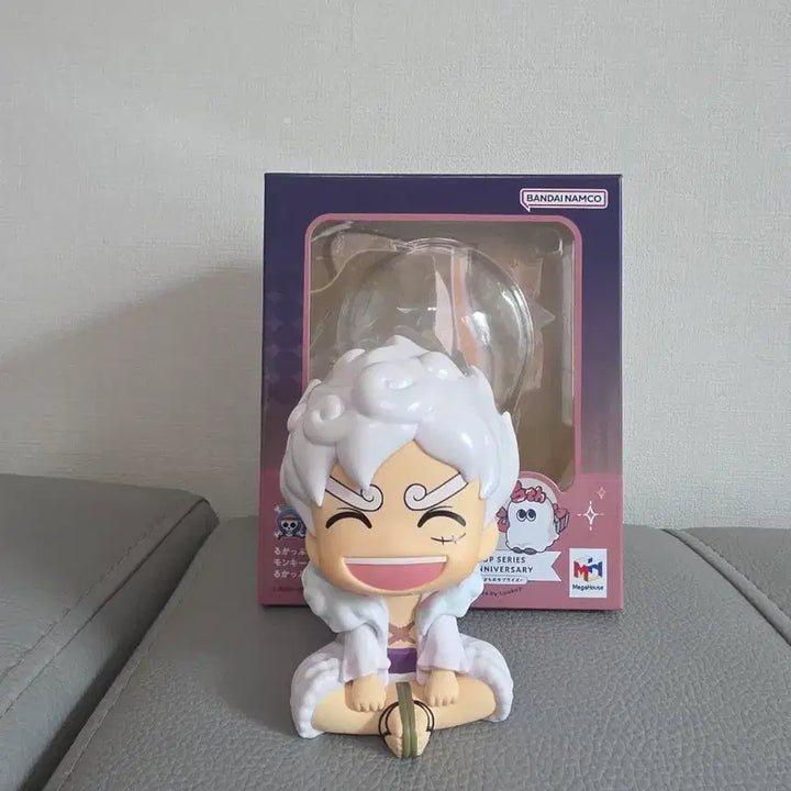 [BUNJANG] One Piece Gear 5 5th Anniversary Limited Edition Nika Figure / 원피스 기어5  5주년 한정 한정판 룩업 니카