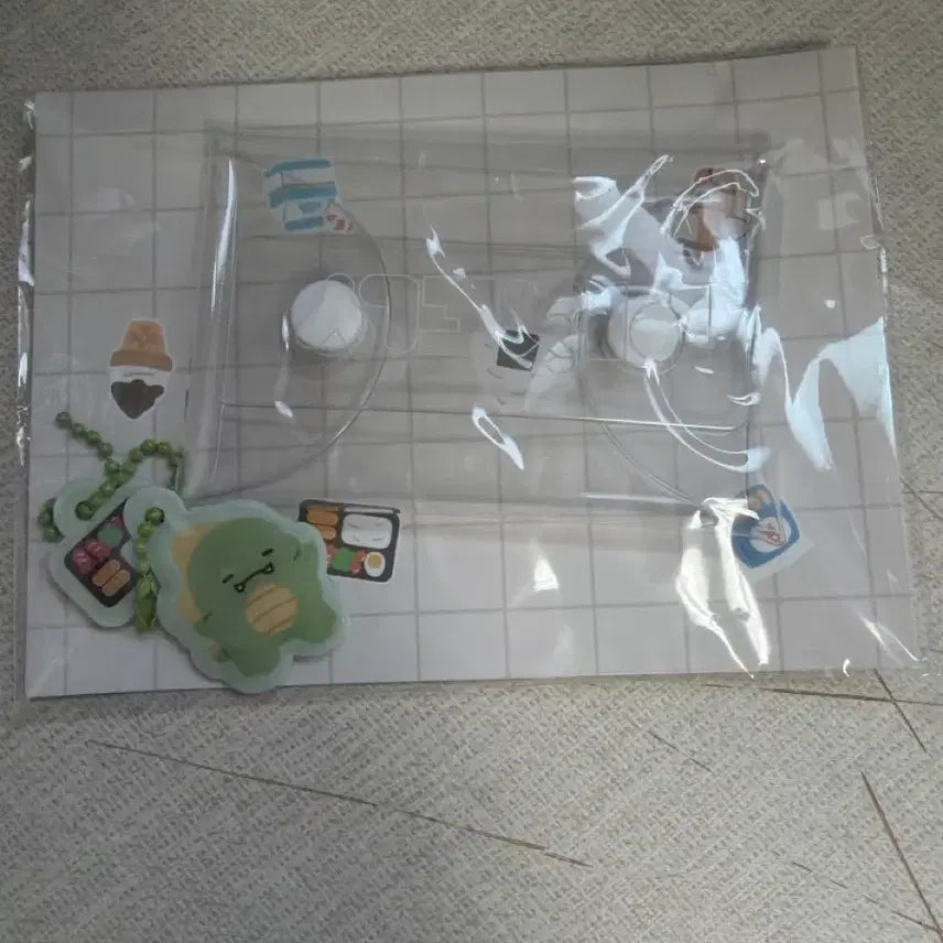 [BUNJANG] Jamtteul PixelToy Dinosaur Pouch &amp; Keychain Set / 급전 잠뜰 픽셀리 GS25  공룡 말랑키링 파우치 미개봉