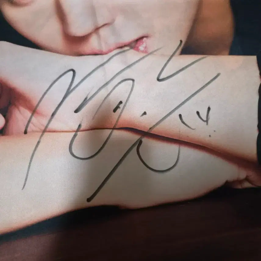 [BUNJANG] Park Ji Hoon Signed Fabric Poster / 박지훈 친필 싸인 패브릭 포스터 양도
