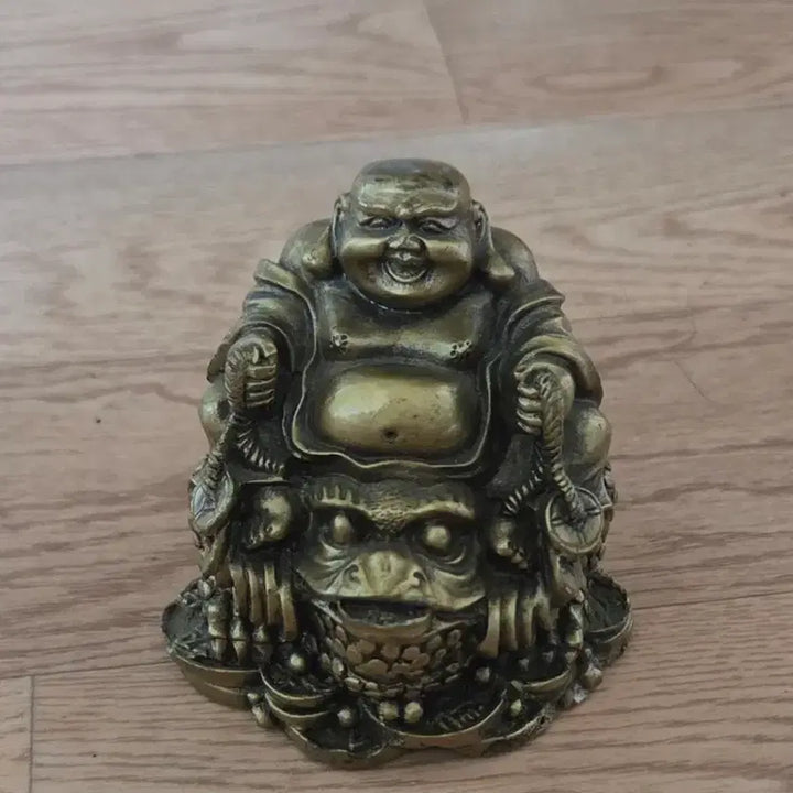 [BUNJANG] Gold Toad Seated Buddha Stone Statue / 금두꺼비 부처 석상