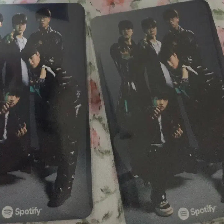 [BUNJANG] T1 Faker + Group Spotify Homograph Photocard / 티원 t1 홈그 스포티파이 페이커+ 단체 포토카드