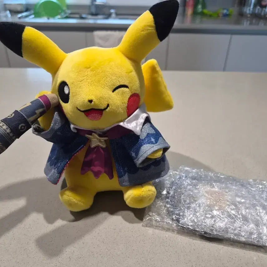 [BUNJANG] Pokemon Observatory Pikachu Plush Doll (with Tag) / 포켓몬 천문대 피카츄 봉제인형(택O)