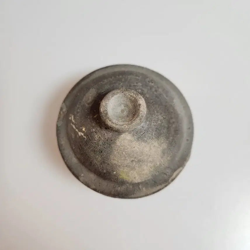 [BUNJANG] Silla Dynasty Celadon Pottery Covered Jar / 골동품 신라시대에 제작된 신라토기 개합