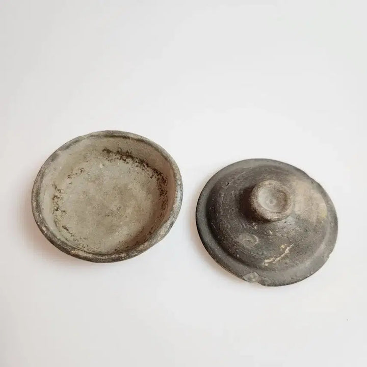 [BUNJANG] Silla Dynasty Celadon Pottery Covered Jar / 골동품 신라시대에 제작된 신라토기 개합
