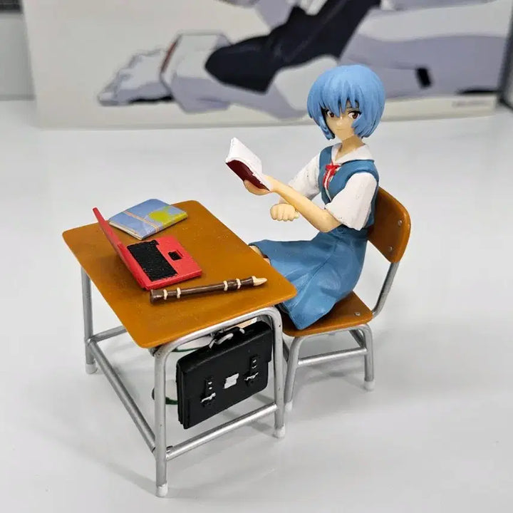 [BUNJANG] Evangelion Rei Ayanami Self-Study Time Figure / 에반게리온 아야나미 레이 자습 시간 피규어