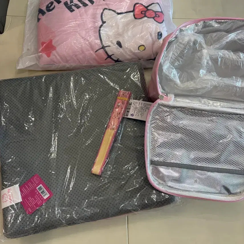 [BUNJANG] Hello Kitty Goods Set / 헬로키티 굿즈세트 /새상품