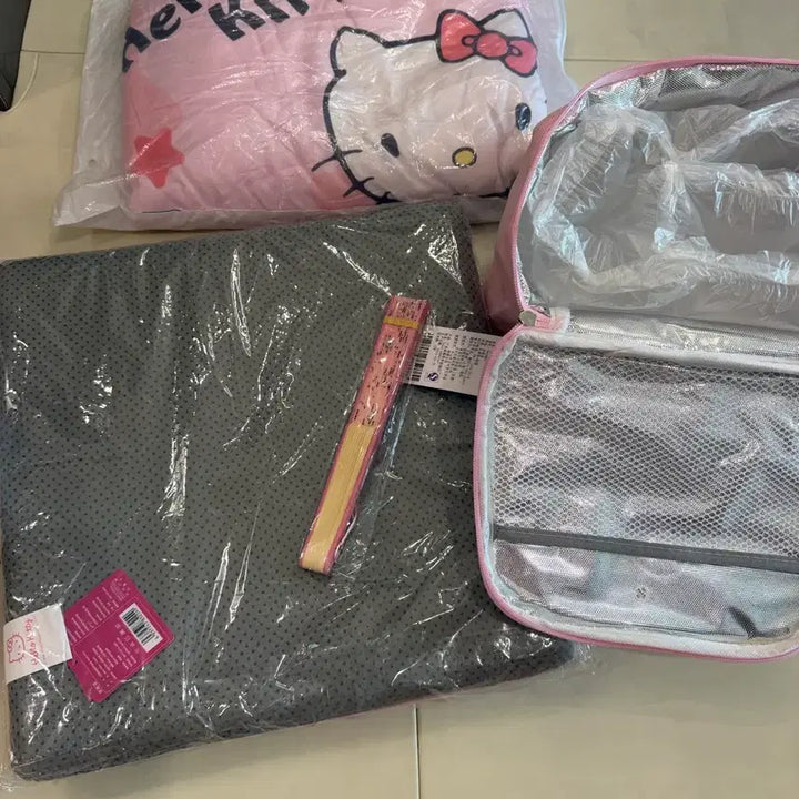 [BUNJANG] Hello Kitty Goods Set / 헬로키티 굿즈세트 /새상품