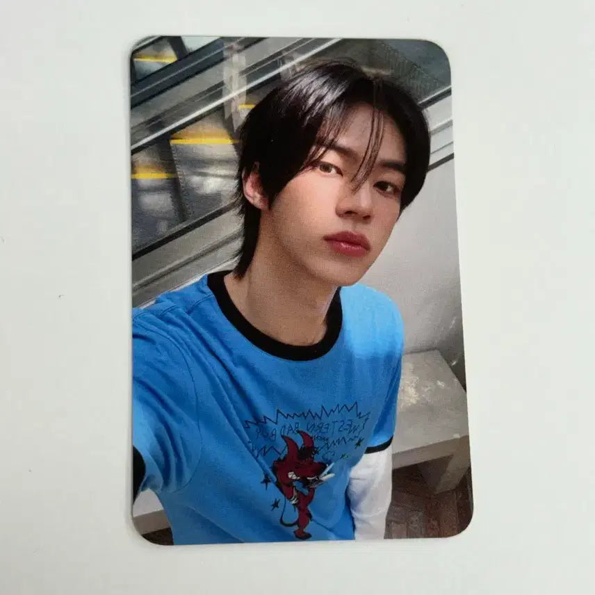 [BUNJANG] TWS Dohoon Tokyo Harajuku The Hyundai Exclusive Photocard / 투어스 TWS 도훈 도쿄 하라주쿠 더현대 특전 포토카드 양도