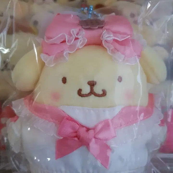 [BUNJANG] Sanrio Pompompurin Mascot Plush / 무뉴구루미 환대 폼폼푸린 마스코트 인형 (산리오)