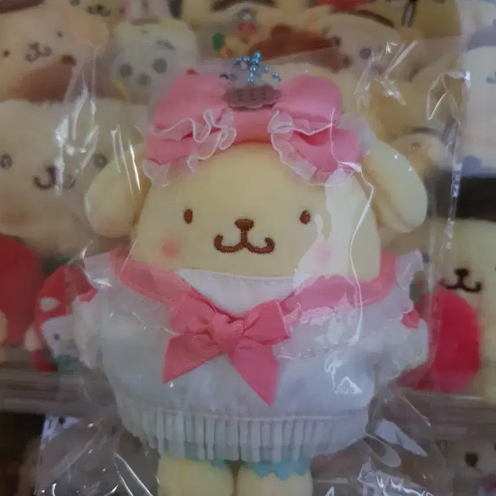 [BUNJANG] Sanrio Pompompurin Mascot Plush / 무뉴구루미 환대 폼폼푸린 마스코트 인형 (산리오)