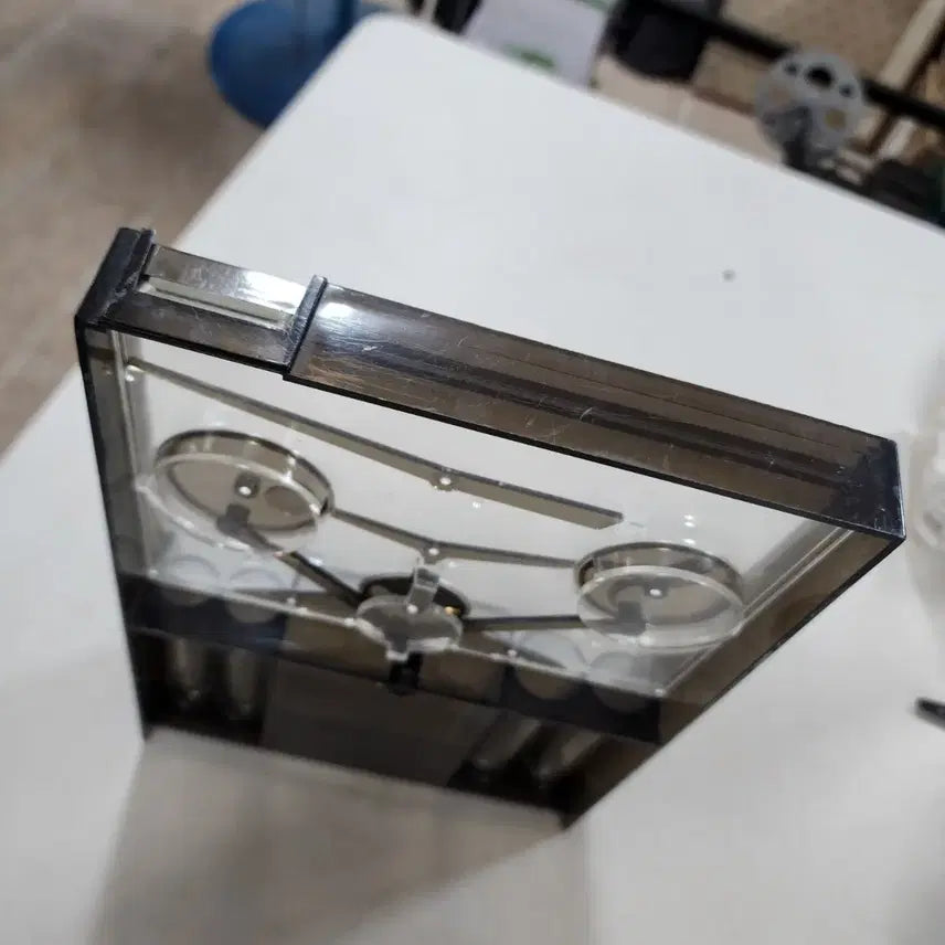 [BUNJANG] Coin-Sensing Piggy Bank / USA 코인의 크기(액수)에 따라 움직이며 저금되는 저금통 높이23.3cm 가로17.5cm