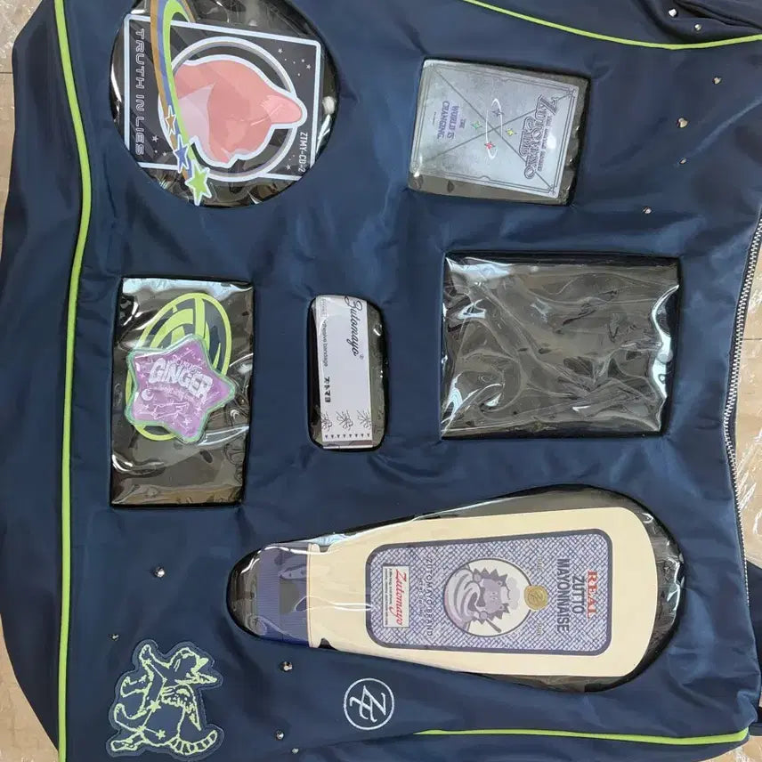 [BUNJANG] Zutto Mayoi Display Shoulder Bag Backpack / 즛토마요 디스플레이 숄더 가방 백팩 판매합니다