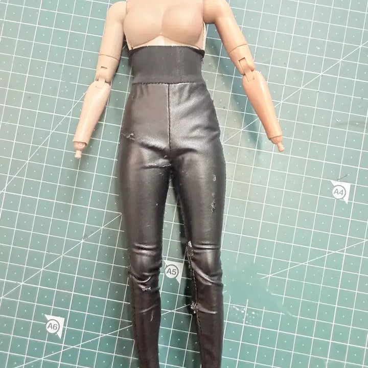 [BUNJANG] Hot Toys Civil War Scarlet Witch Body / 핫토이 시빌워 스칼렛 위치 바디