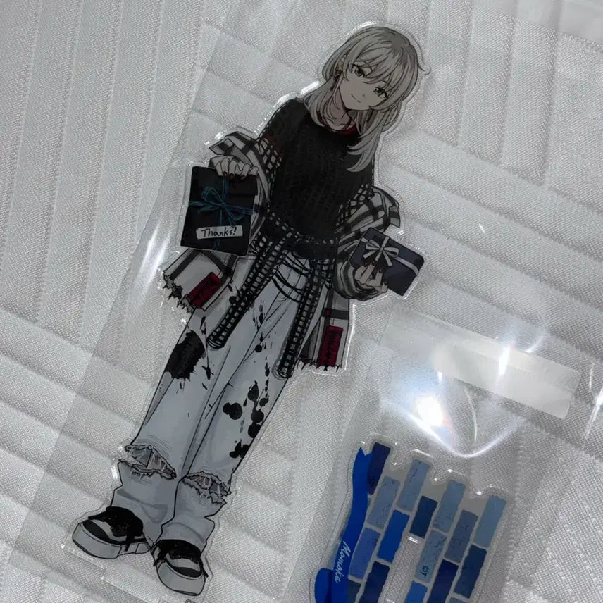 [BUNJANG] Bandori Kaoruko Momoka Cosplay Cure Made Acrylic Stand / 걸즈밴드크라이 걸밴크 카와라기 모모카 코스파 큐어메이드 아크릴 스탠드