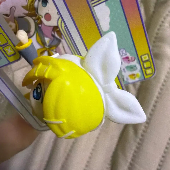 [BUNJANG] Re-ment Hatsune Miku Kagamine Rin Window Figure / 리멘트 하츠네 미쿠 윈도우 피규어 카카미네 린