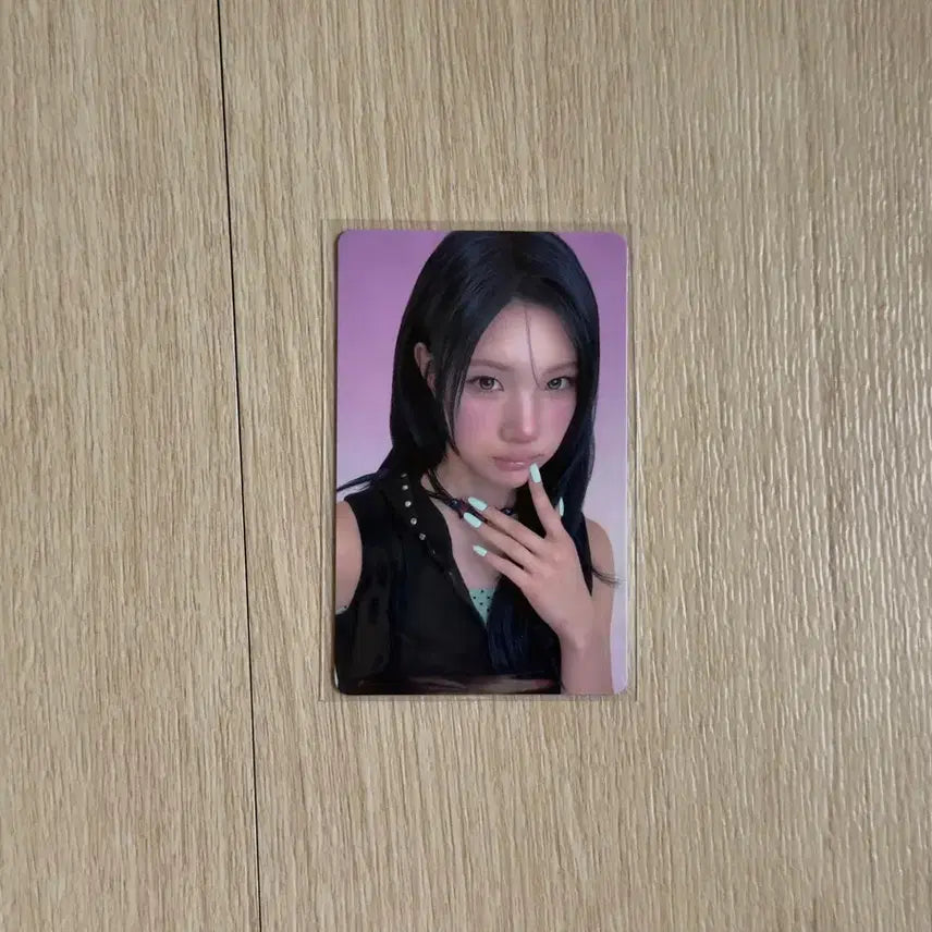 [BUNJANG] Hats to Hearts Iconic Heart Universal Lucky Draw Jueun Photocard POB / 하츠투하츠 아이코닉 하트 유니버셜 럭드 주은 포카 미공포