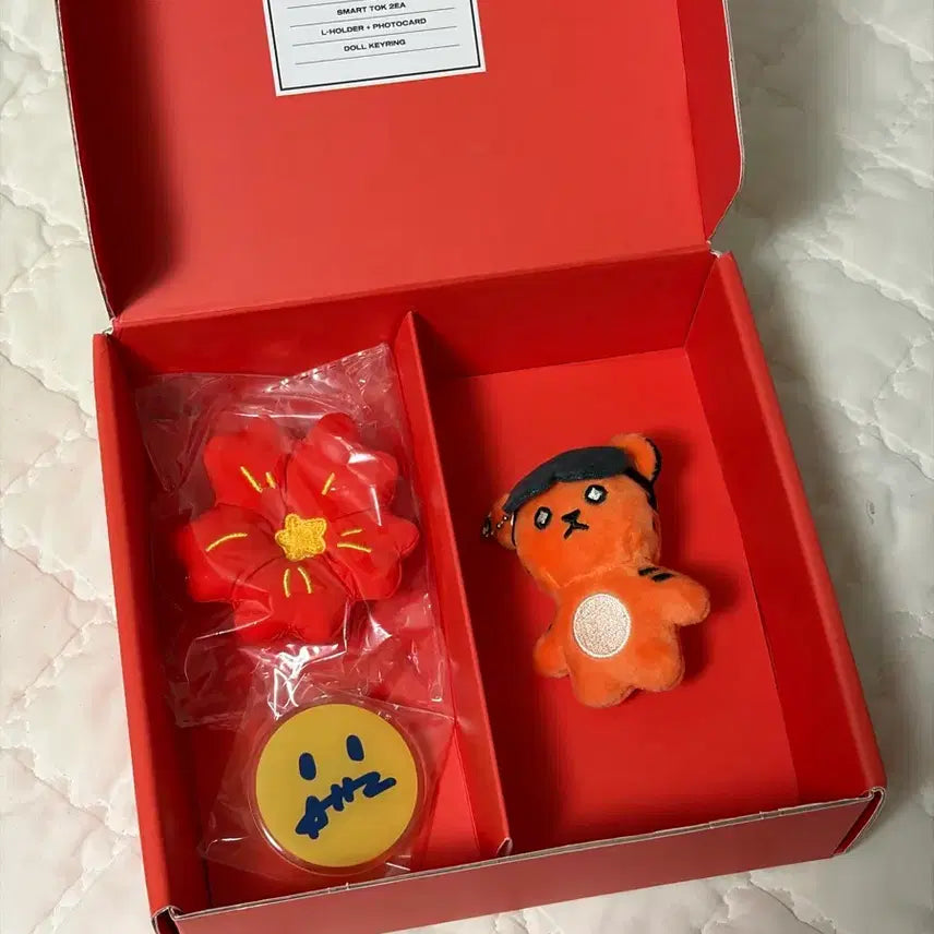 [BUNJANG] ATEEZ Hongjoong Birthday MD Doll Smart Tok / 에이티즈 홍중 생일 MD 인형 스마트톡